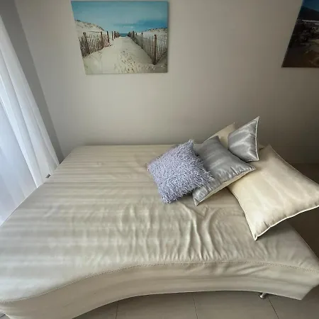 Lovely 2 Bedroom 2 Bath With View And A Pool St Konstantin And Elena * Saints Constantine and Helena