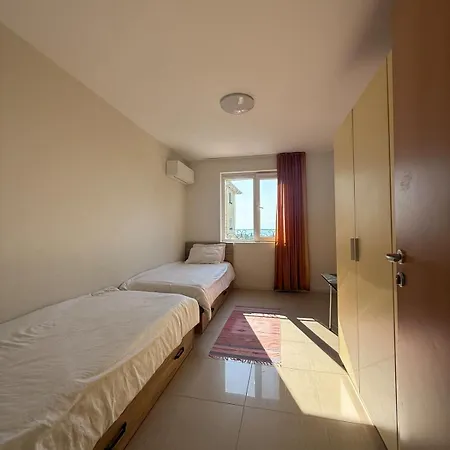 Lovely 2 Bedroom 2 Bath With View And A Pool St Konstantin And Elena * Saints Constantine and Helena